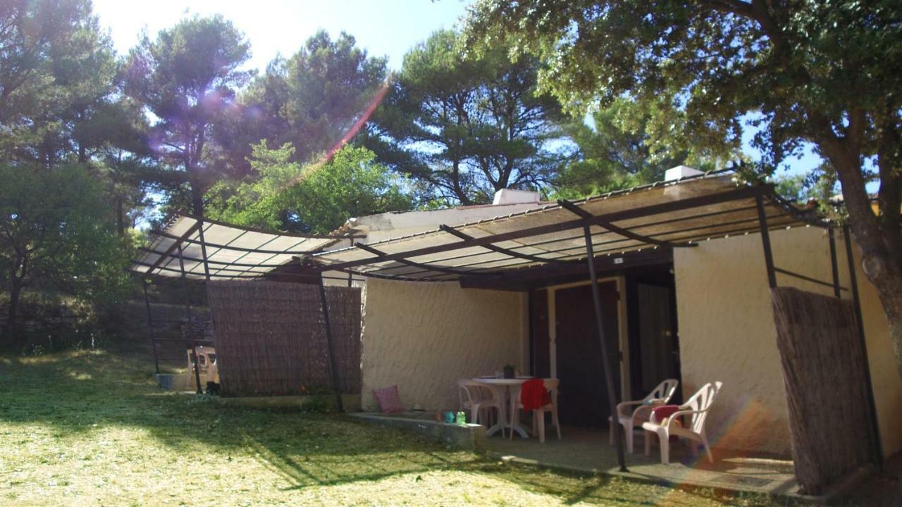 ホテル Vvf Luberon Provence Murs  エクステリア 写真